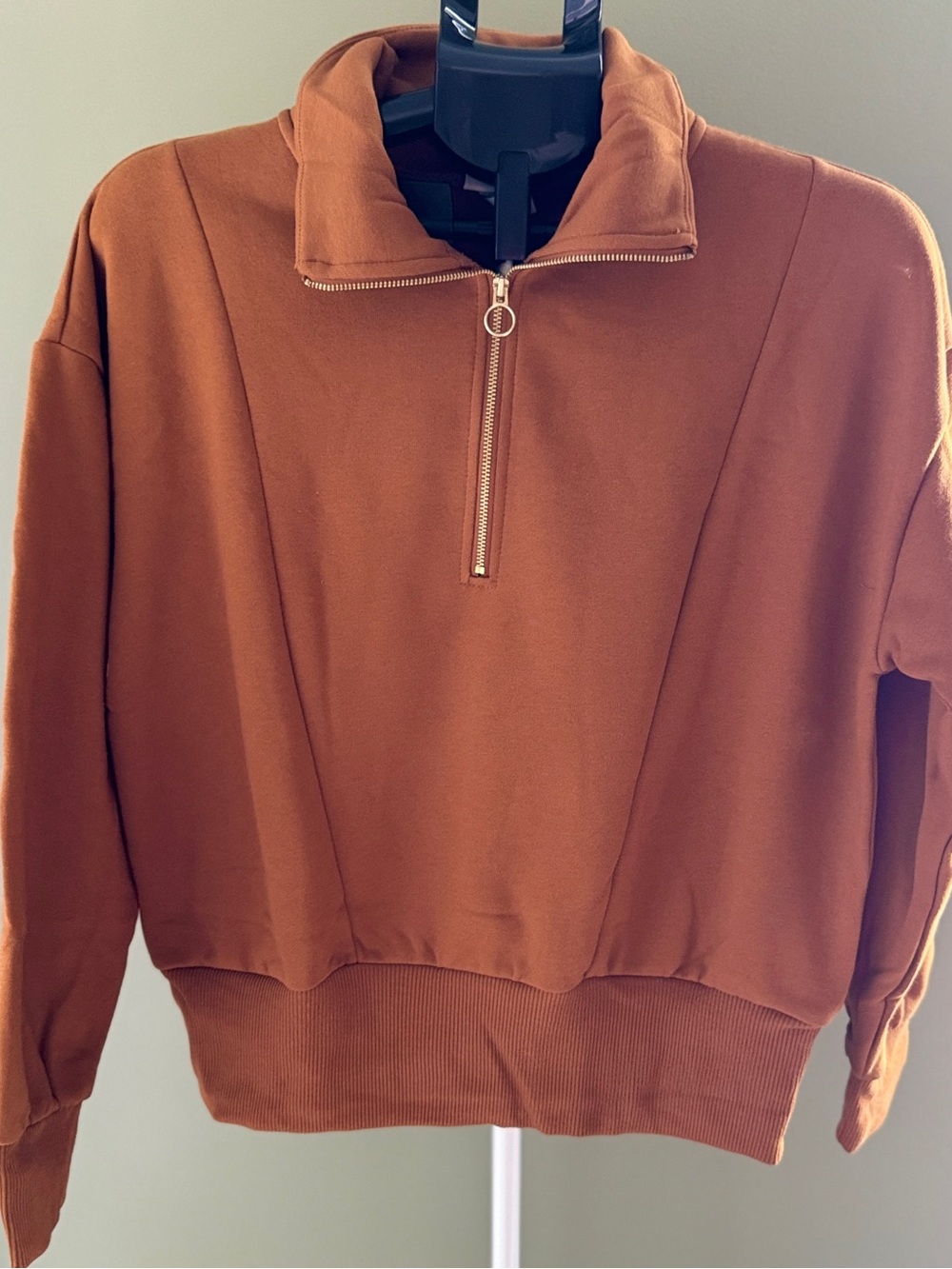NWT A New Day Women’s warm rust/caramel brown Quarter-Zip Sweatshirt Size Large
